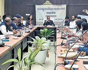 Stressing the importance of timely completion, he directed officials to expedite irrigation works to directly benefit farmers.