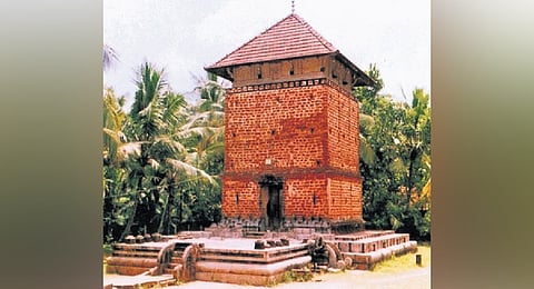 Keezhthali Siva Temple