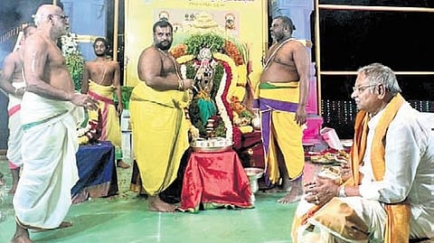 Rituals were performed by P Nagi Reddy and Prasanna, who sat on the sacred platform. 