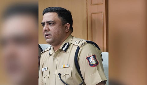 IGP South Zone Vijayendra Bidari addressing the media.