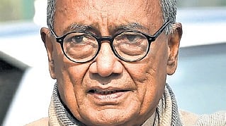 Bhopal Diary | Digvijaya Singh defends Congress legislator