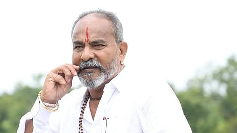 Katti alleged that the 2023 Lok Sabha election in Chikkodi, in which Priyanka Jarkiholi emerged victorious, was fought with a “mutual understanding”, resulting in a lacklustre campaign. 