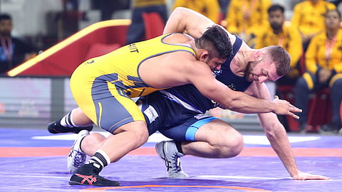 Mykhailov Vasyl in action against Amit on Thursday