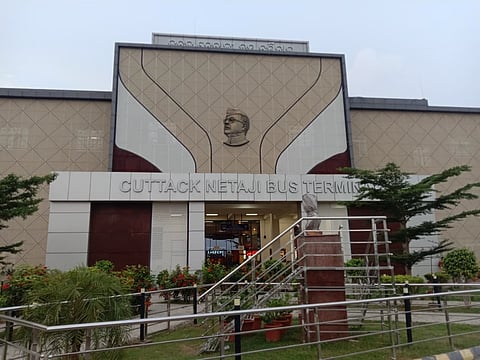 The statue lying covered in polythene sheet at CNBT | Express