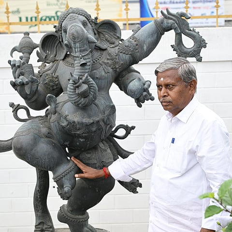 Veteran sculptor Rajastapathi Kaliappa Goundar, who has devoted more than 50 years to the art of sculpture-making.