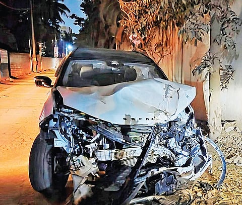 Accused Roshan Hegde drove recklessly for nearly 400 metres, during which he lost control of the vehicle, crashed into a compound wall and later rammed a roadside tree. 