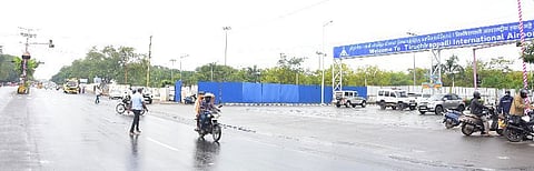  The traffic signal is installed on the Tiruchy-Pudukkottai national highway.