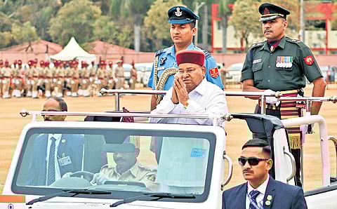 Karnataka Governor Thaawarchand Gehlot inspects the guard of honour during R-Day celebration in Bengaluru on Monday, January 26, 2026