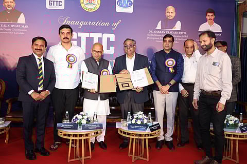 Private companies sign MoU to hire 600 skilled freshers from Government Tool Room and Training Centre