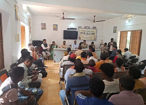 Meeting of both the communities convened by the district administration.