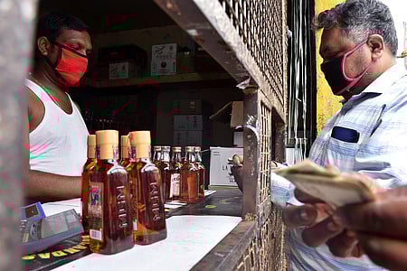 Despite this, Tasmac employees continue to work under insecure and unsafe conditions, they said.