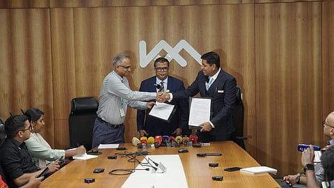 KMRL and IISc Bengaluru signed a  MoU to undertake joint research and implimentation in the areas of sustainable urban mobility and public transport systems. 