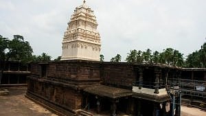 Sri Chalukya Kumararama Bhimeswara Swamy Temple in Samalkota.