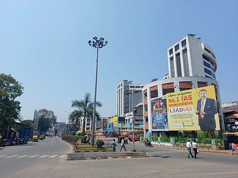 Thampanoor in Thiruvananthapuram donned a deserted look on Thursday due to the General Strike called by Trade Unions against Labour Law Code