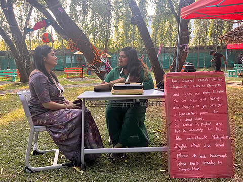 Lady Lazarus and her poetic campaign with a typewriter