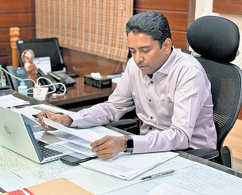 Stressing the importance of the programme, Lakshmisha noted that intestinal worm infections can cause anaemia, weakness and hinder physical and mental development. 