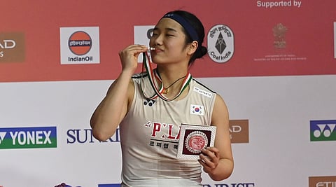 An Se-young poses with the winner's medal on Sunday