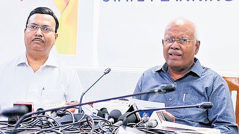 Dr J Jeyaranjan, state planning commission executive vice-chairman, addressing the media after submitting the Economic Survey to CM MK Stalin 