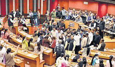 Deputy Mayor Jai Bhagwan Yadav and others during the meeting.