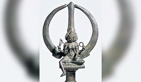 The metal tridant idol with a Kali valued at Rs 2 crore.