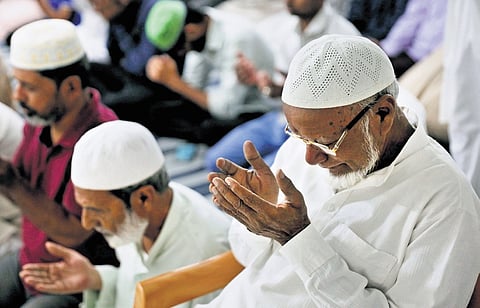 Ramzan crescent ushers in Month of Mercy