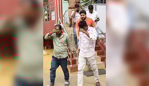 The Delhi police have secured six Bangladesh nationals from various parts of Tiruppur on Saturday with the help of city police.