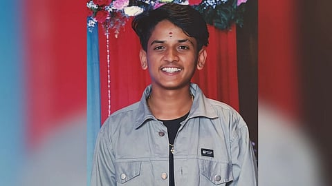 The police identified the deceased as Hemanth, the son of Chandru, who was the personal assistant (PA) to former Karnataka chief minister Basavaraj Bommai. 