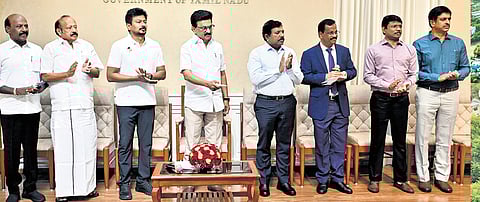 Chief Minister MK Stalin inaugurating the 30-metre-high Super Tree Tower (inset) at Kalaignar Centenary Park.