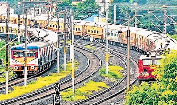 Kerala govt to issue order on land acquisition offices for Sabari rail next week