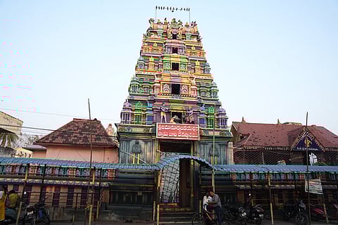 Pandiri mahadevudu chowltry and temples gets face lift as state government sanctioned rs 47 crores in view of Godavari pushkarams.