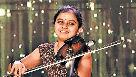 The performance was more than just a concert; it was a milestone, marking the 500th stage of the young talent in just three years.