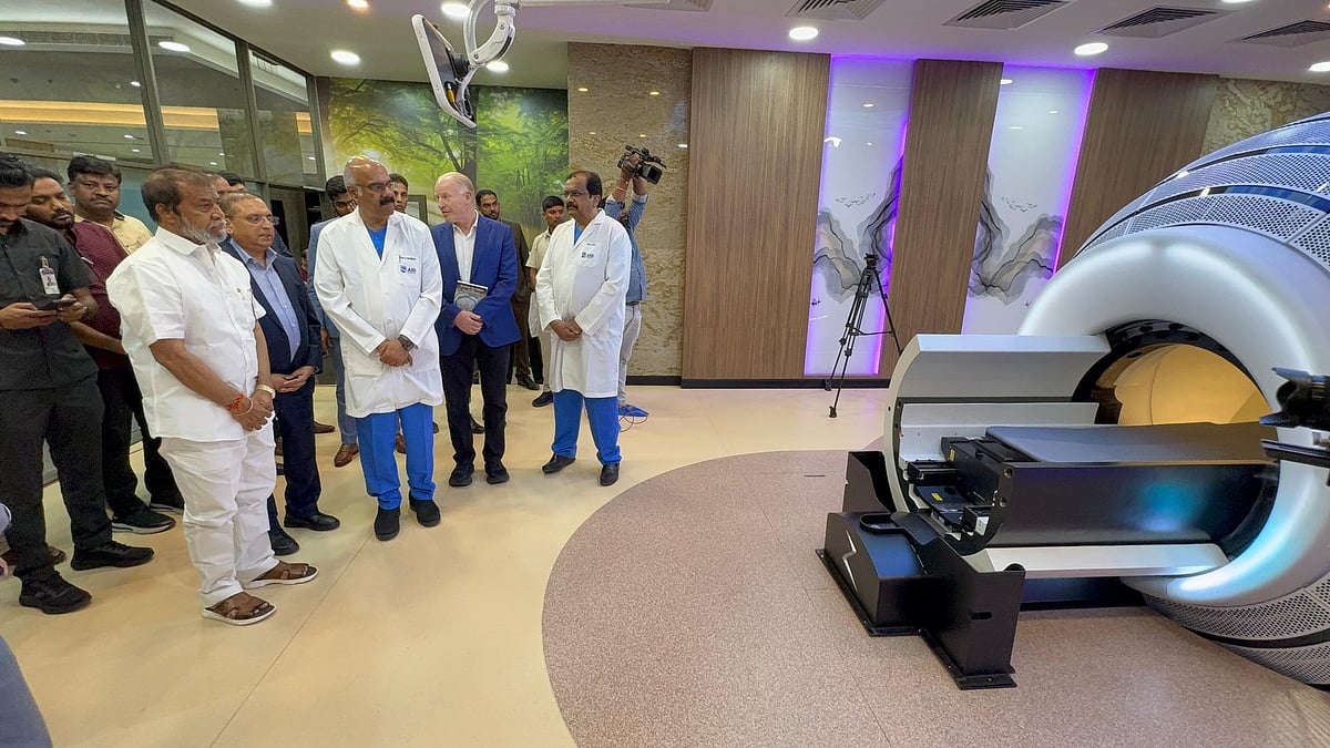 Non-invasive treatment for brain tumours at AIG Hospitals