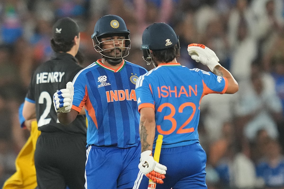T20 WC final: Samson, Kishan keep India motoring as score reaches 127/1 in 10 overs against New Zealand