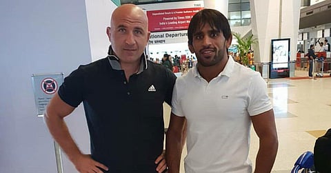 Shako Bentinidis with Bajrang Punia