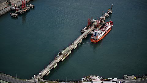 Investors jumped on the comments, sending crude prices plunging around 10 percent Tuesday.