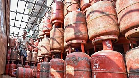 While there is a demand for 4,000 metric tonnes of gas a day in the state, 21,505 metric tonnes of gas reserves are available now.