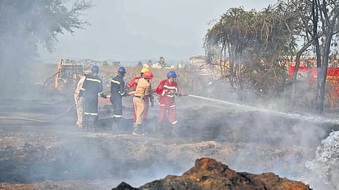 The government calls for a detailed inquiry into the fire accident that occurred on the seed access road where PVC pipes caught on fire on Wednesday.