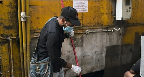 ‘Nurse Boy’ on Swachh mission