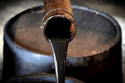 Economists see crude price surge having limited impact on inflation