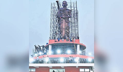 The statue has been installed as part of the Amarajeevi Smriti Vanam project being developed on 6.8 acres in Amaravati. 