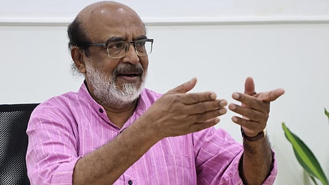 Former finance minister TM Thomas Issac interacts with the TNIE team of journalists in Thiruvananthapuram.