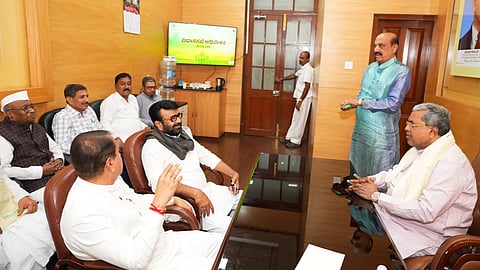 Senior Congress MLAs calling on CM Siddaramaiah at his office in Vidhanasoudha in Bengaluru on Tuesday.