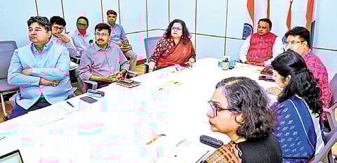 Reviewing the project, the chief minister said that as per National Green Tribunal directions, 284 acres will be developed as a green belt, while the remaining 142 acres will be used for tourism and festive activities.