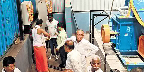 Transport and Muzrai Minister Ramalinga Reddy at the inauguration of new biomethanisation plant at Koramangala on Saturday.