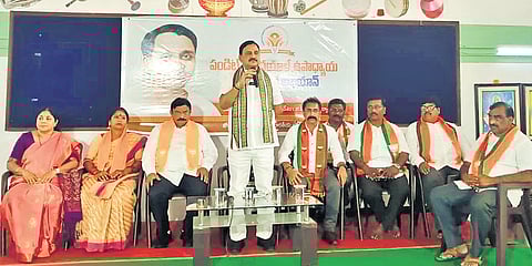 Union Minister of State for Steel and Heavy Industries, Bhupathiraju Srinivasa Varma speaking at a BJP programme in Visakhapatnam on Sunday I express