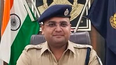 Guna district SP Ankit Soni 