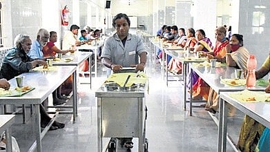 Annadanam being served to devotees at Sri Ranganathaswamy Temple.