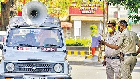 When police reached the spot, they found that the injured had already been taken to Jag Pravesh Chand Hospital by his family members.