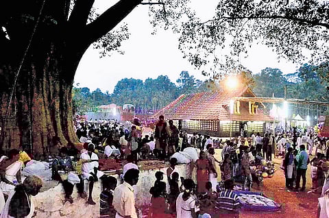 Crowd gathered during the Valliyoorkavu temple festival 