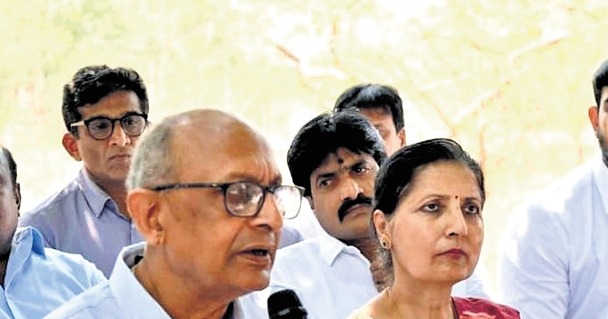 Abtak.com - Politics - News Image